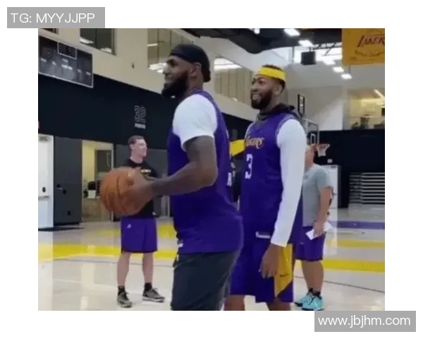 姚明辉煌篮球生涯中的重要奖项与成就回顾 姚明辉煌篮球生涯中的重要奖项与成就回顾